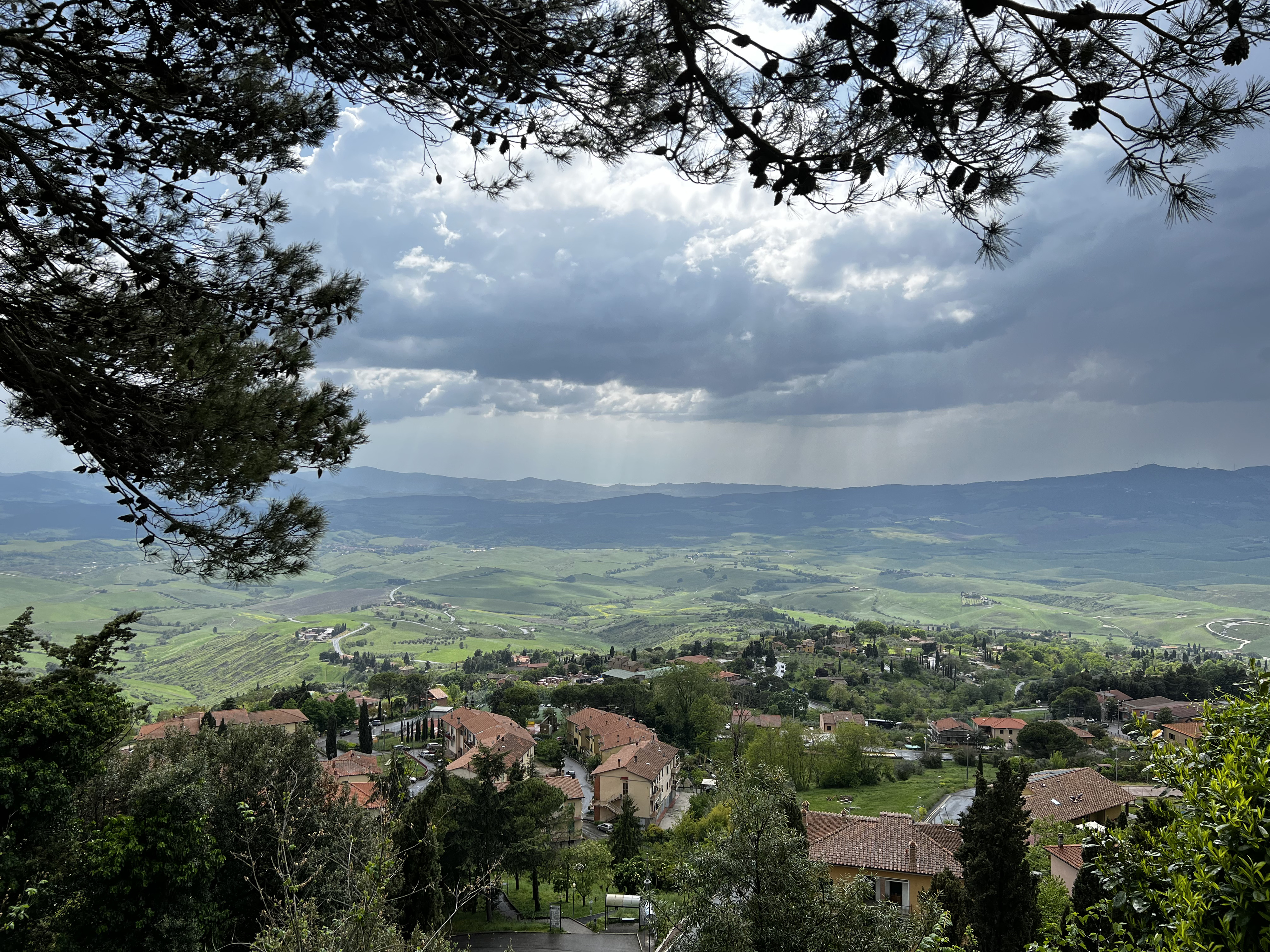 Picture Italy Volterra 2022-05 49 - Around Volterra