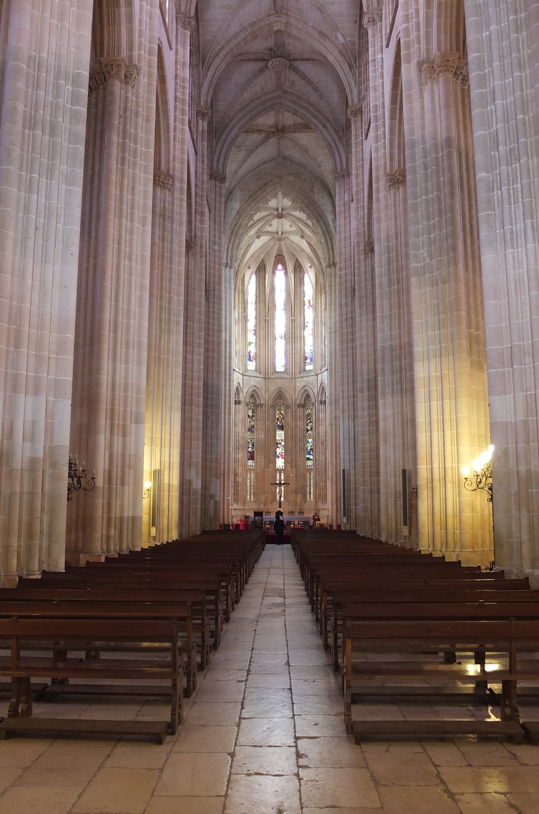 Picture Portugal Batalha 2013-01 101 - Tours Batalha