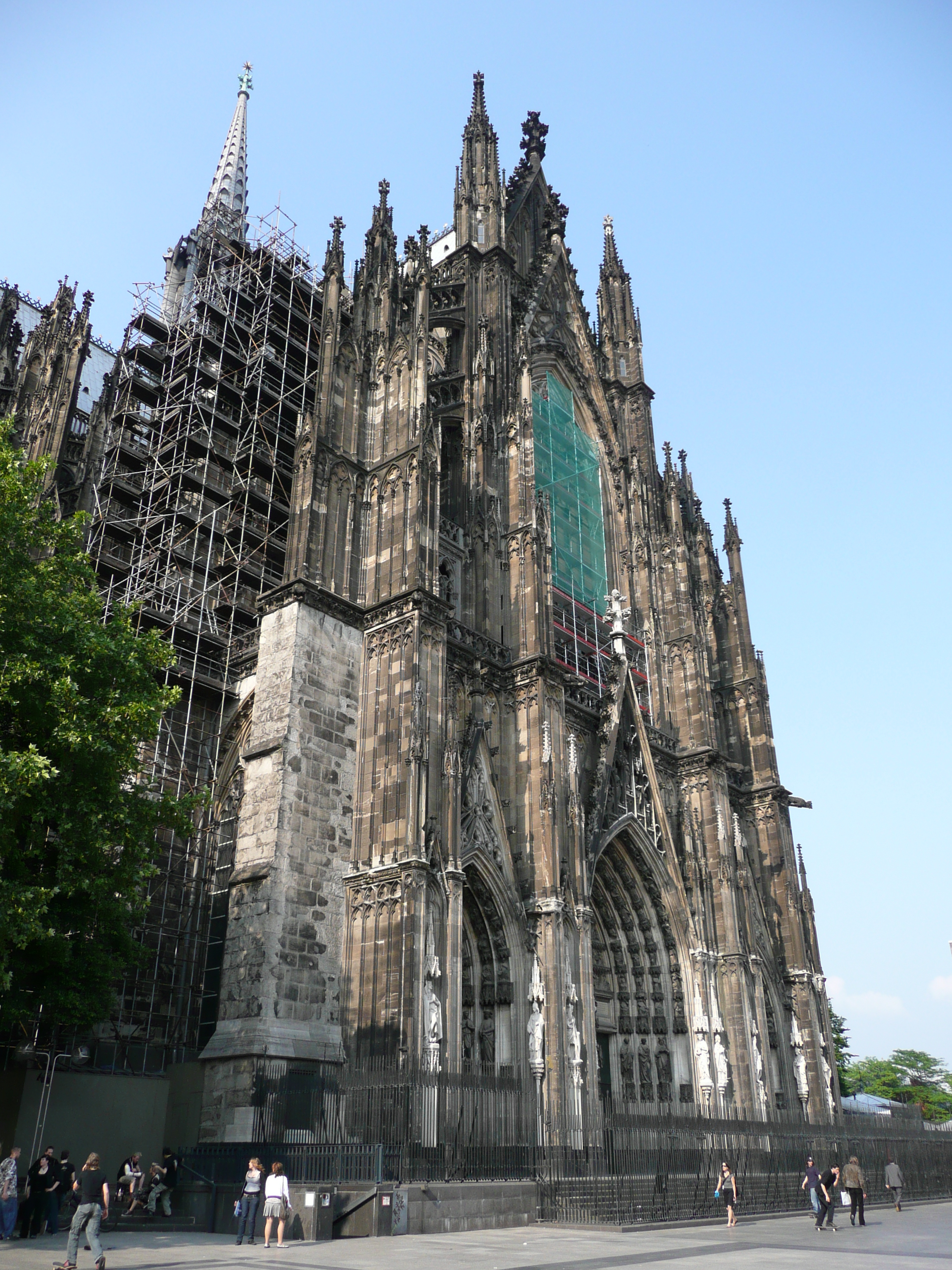 Picture Germany Cologne Cathedral 2007-05 170 - Around Cathedral