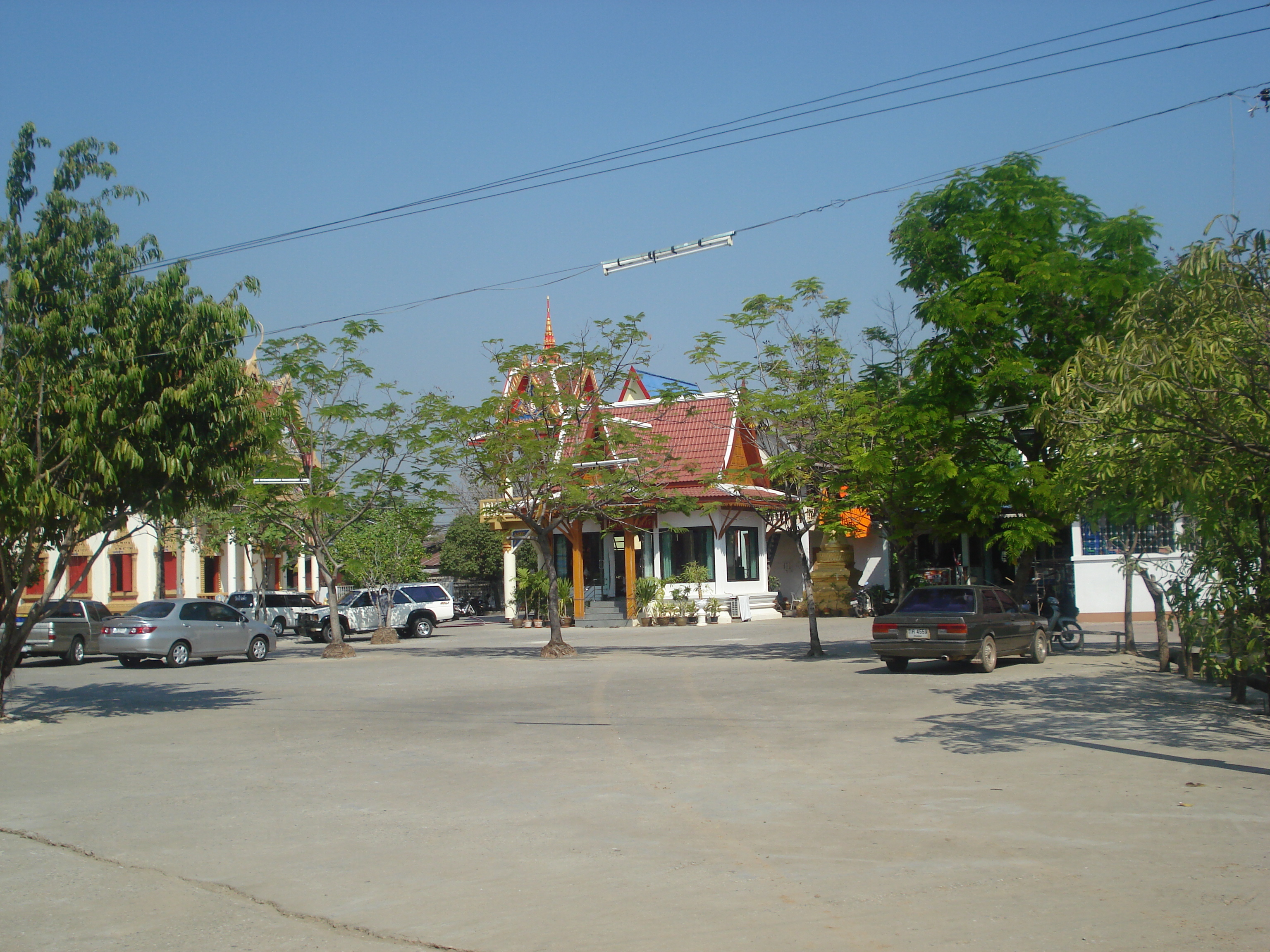 Picture Thailand Phitsanulok Wat Kuhasawan 2008-01 5 - Around Wat Kuhasawan