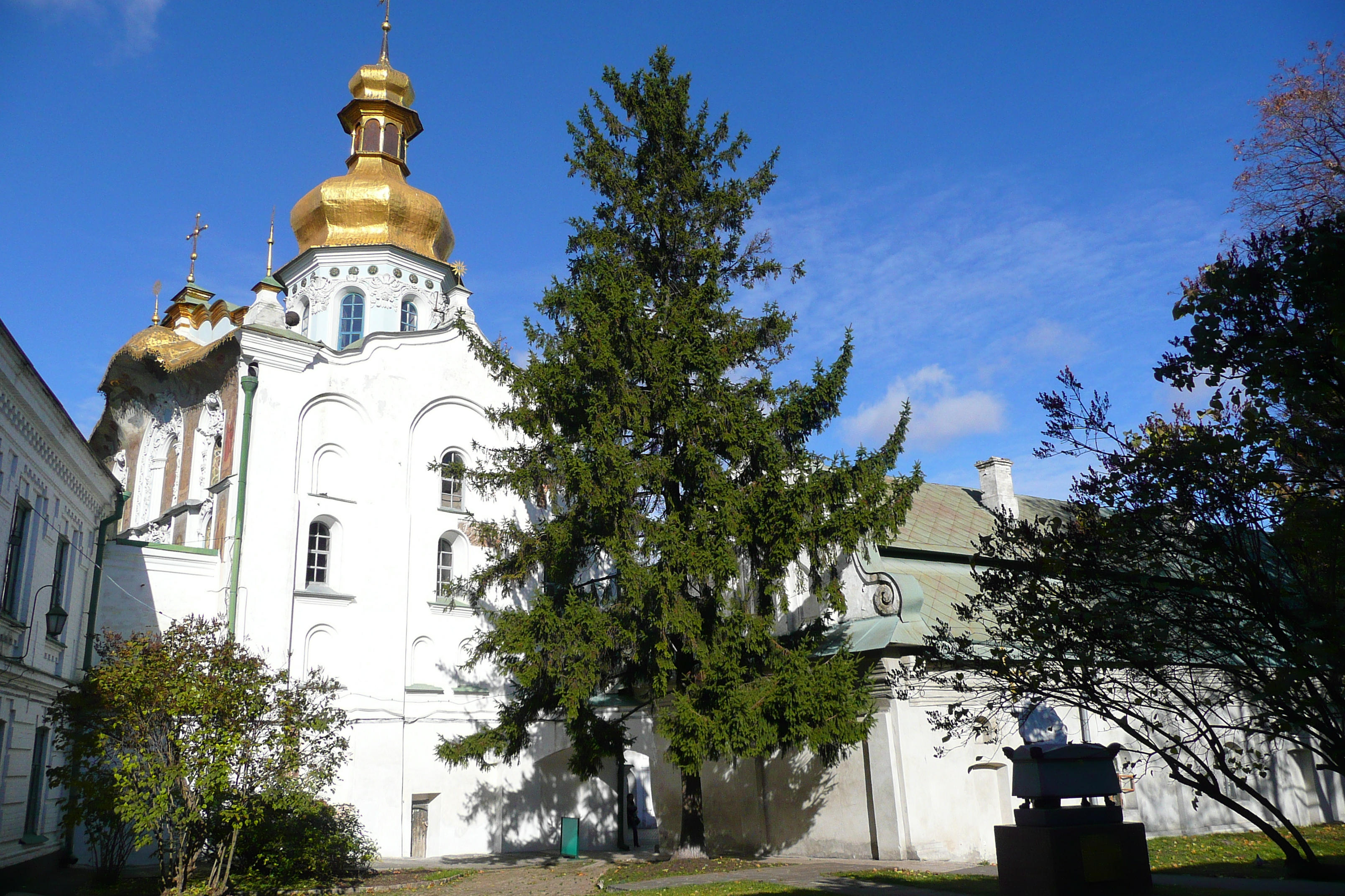 Picture Ukraine Kiev Pechersk Lavra 2007-11 81 - Center Pechersk Lavra