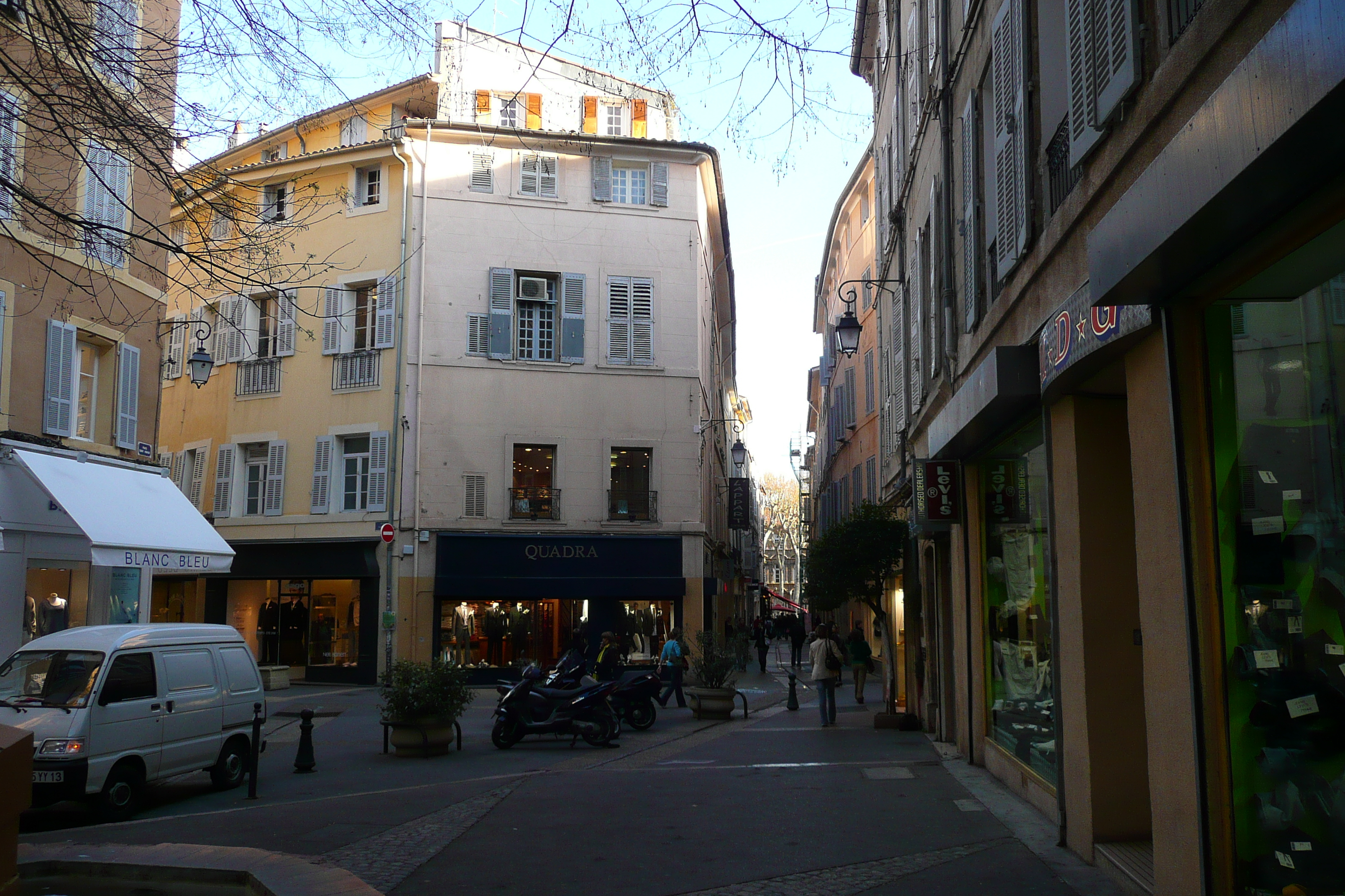 Picture France Aix en Provence 2008-04 162 - Around Aix en Provence