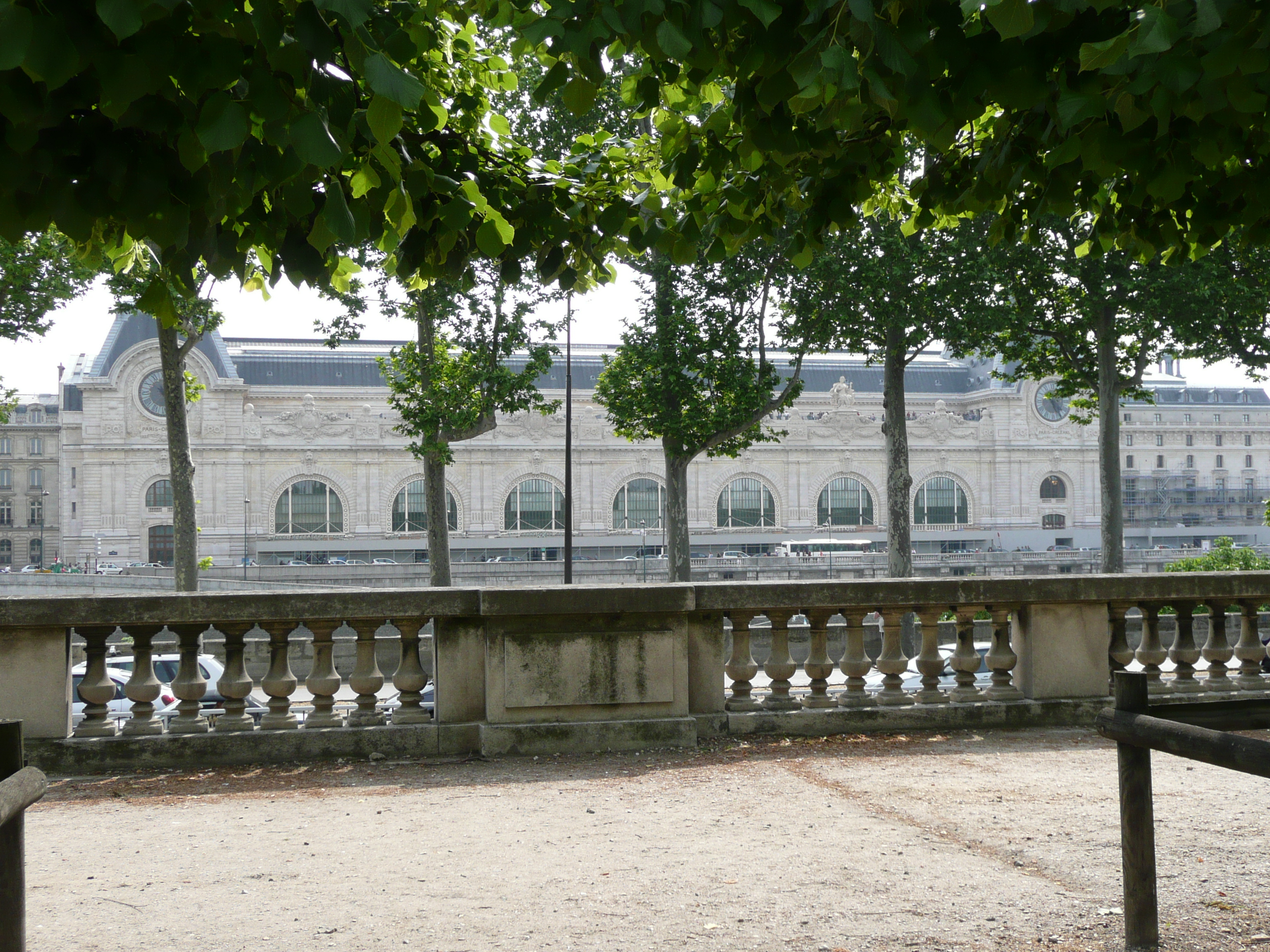 Picture France Paris Garden of Tuileries 2007-05 334 - Tours Garden of Tuileries