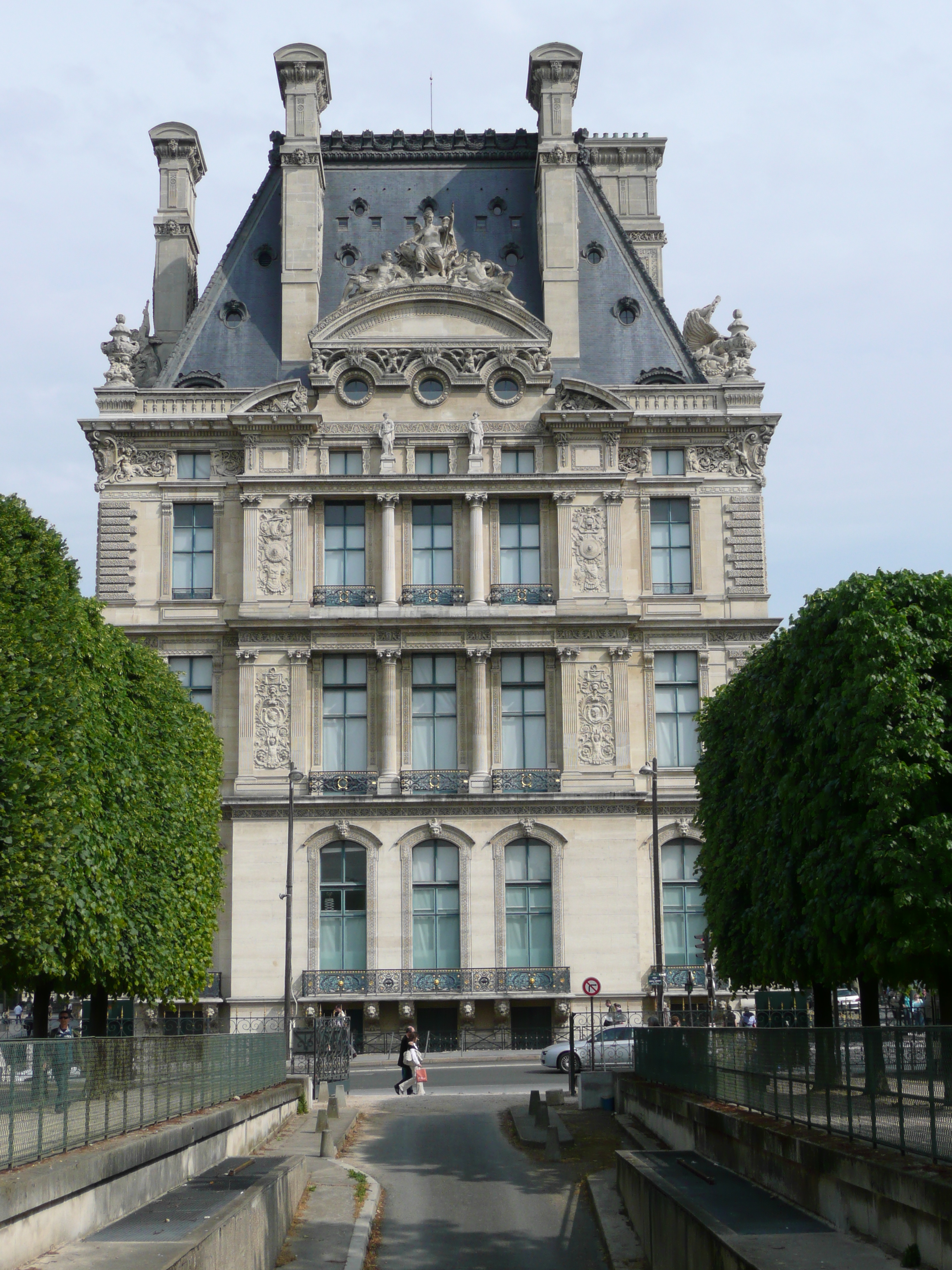 Picture France Paris Garden of Tuileries 2007-05 378 - Tour Garden of Tuileries