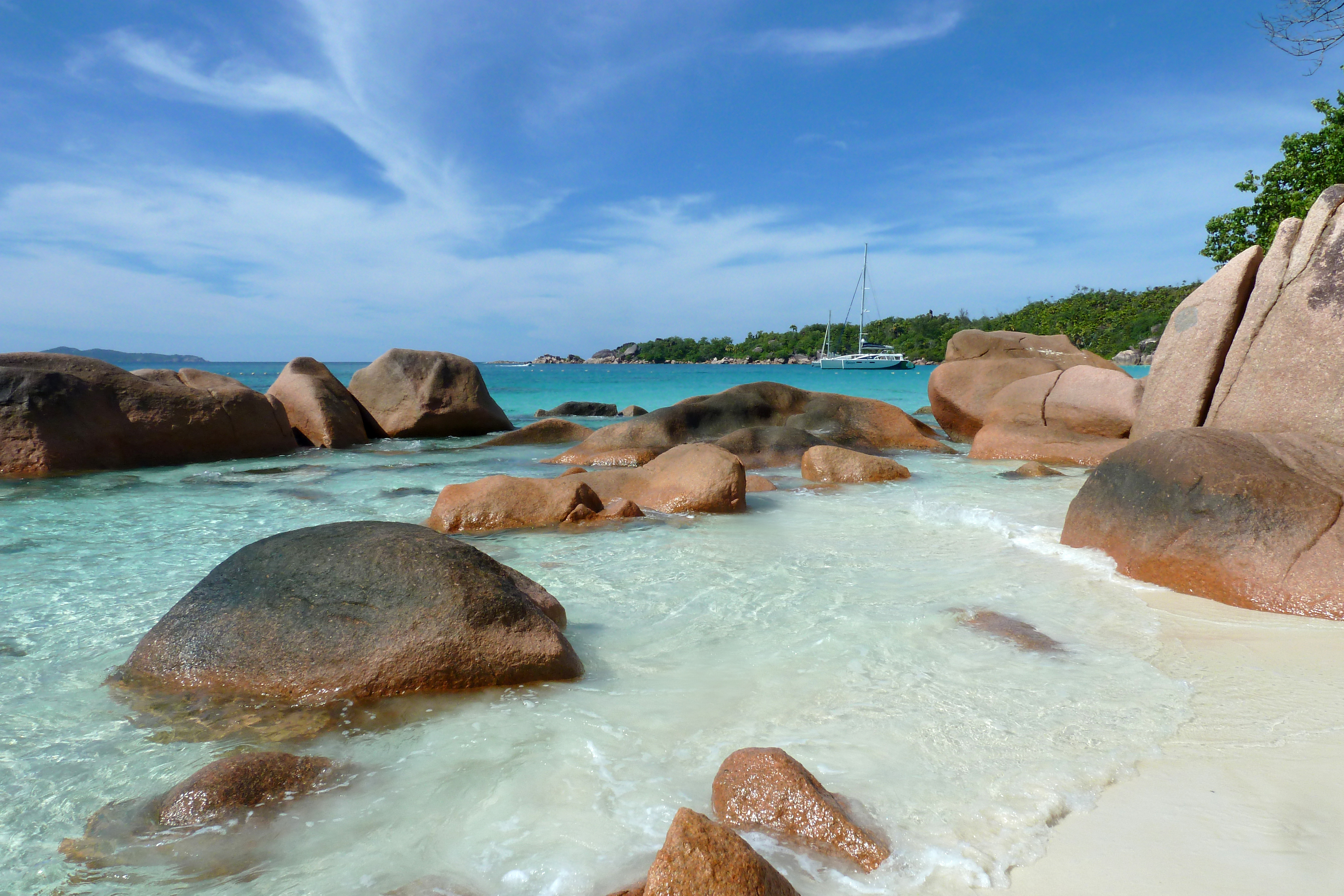 Picture Seychelles Anse Lazio 2011-10 43 - Tour Anse Lazio