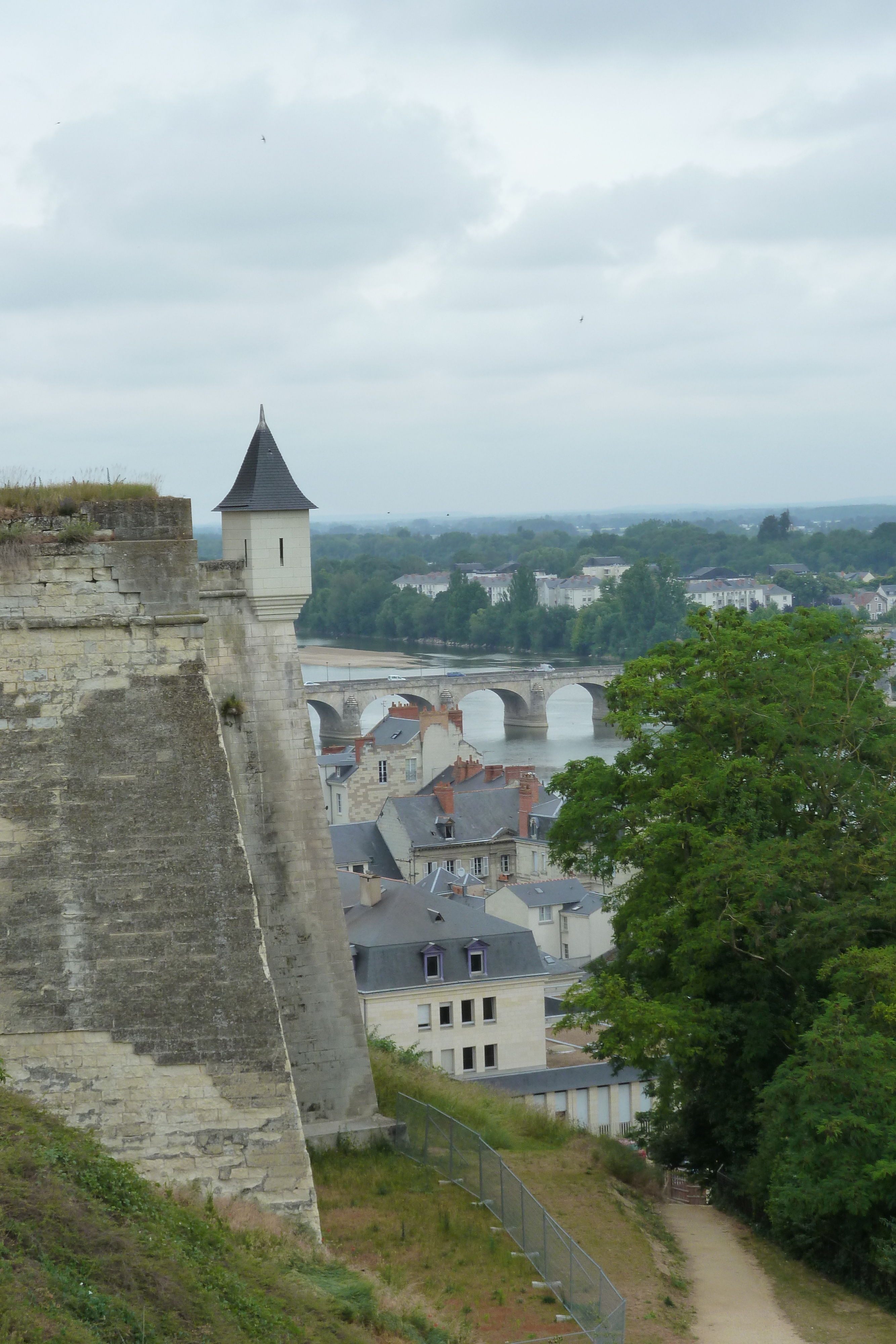 Picture France Saumur 2011-05 7 - Recreation Saumur