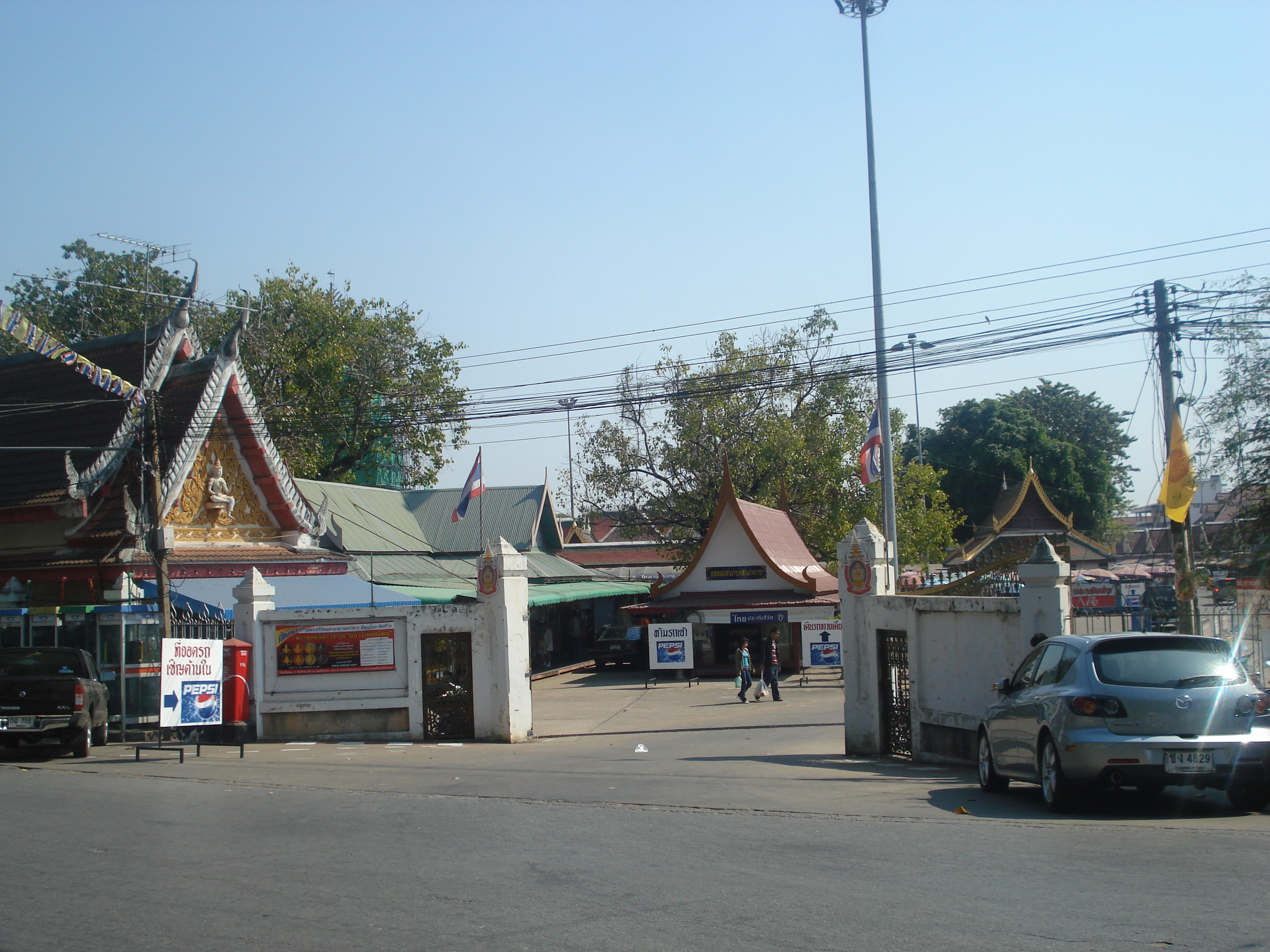 Picture Thailand Phitsanulok Wat Pra Sri Rattana Mahathat Vora Maha Vihar 2008-01 31 - Tour Wat Pra Sri Rattana Mahathat Vora Maha Vihar