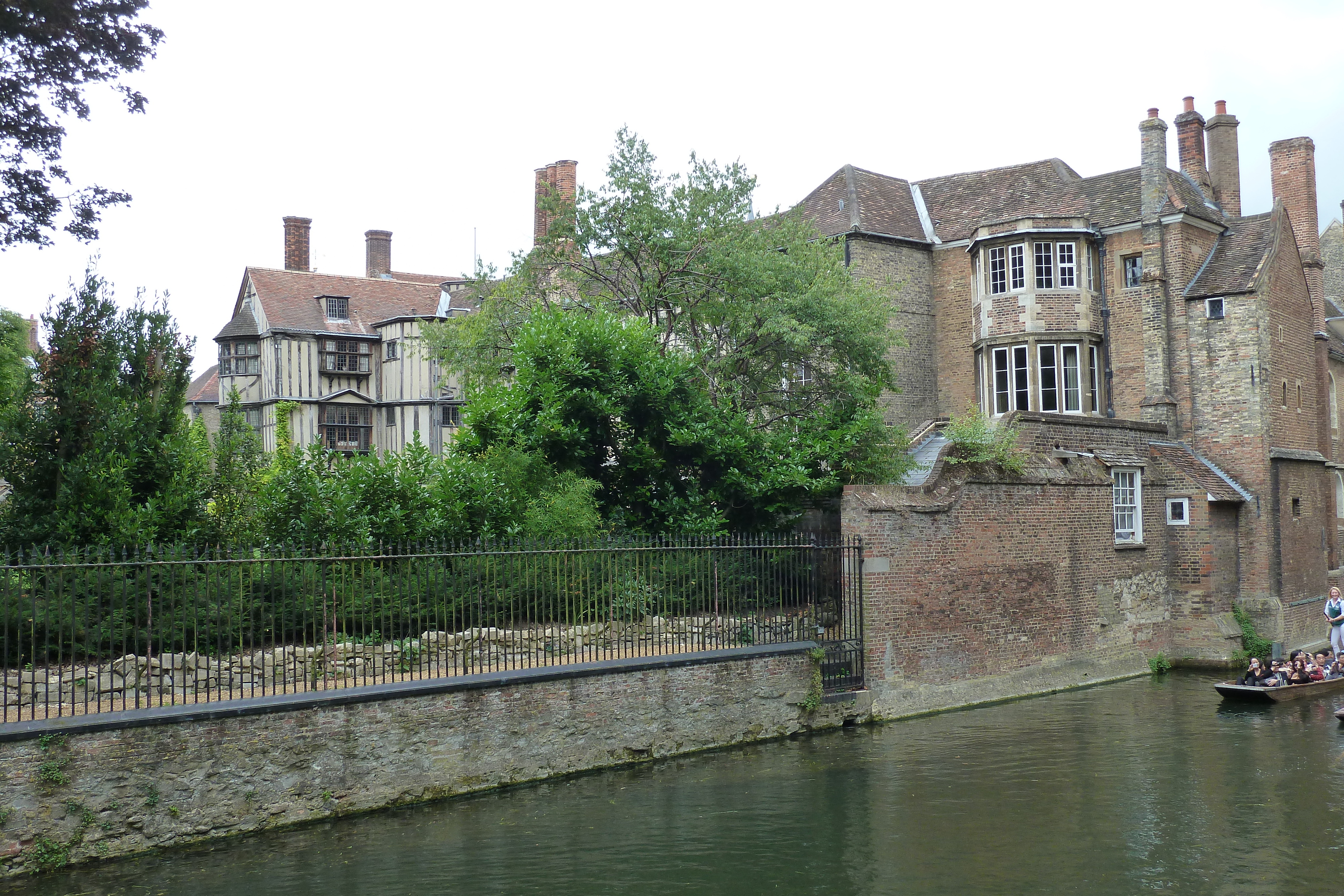 Picture United Kingdom Cambridge 2011-07 90 - Discovery Cambridge