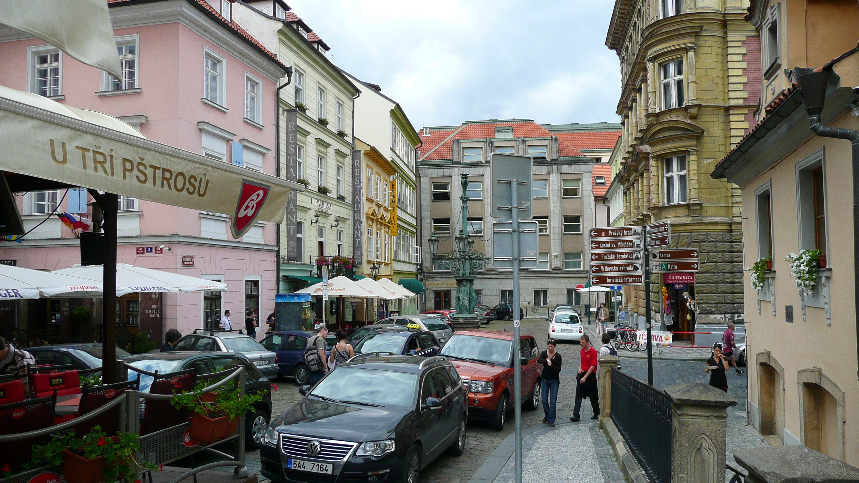 Picture Czech Republic Prague Around Prague Castle 2007-07 27 - Discovery Around Prague Castle