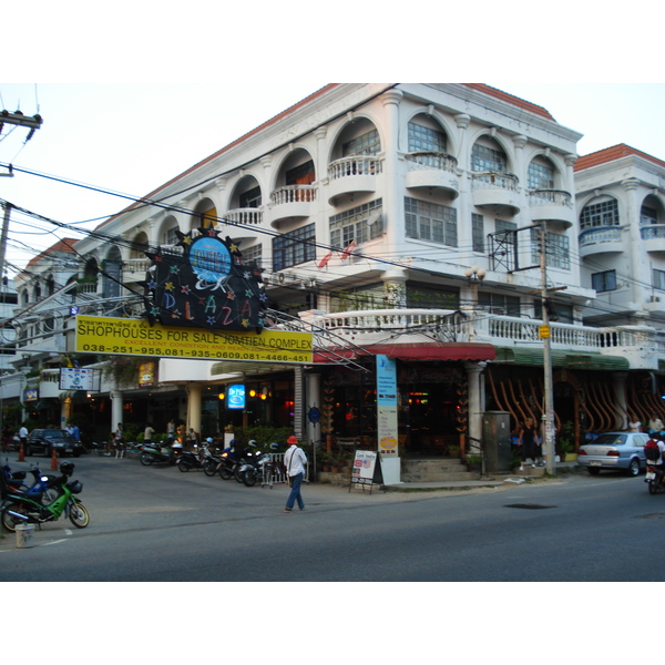 Picture Thailand Jomtien Thappraya 2008-01 49 - Tours Thappraya