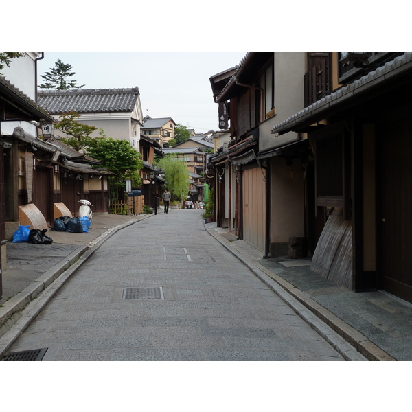 Picture Japan Kyoto Sannenzaka 2010-06 8 - Tour Sannenzaka