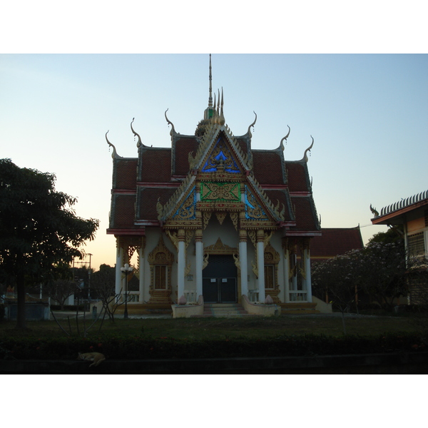 Picture Thailand Phitsanulok Wat Jomthong 2008-01 5 - Center Wat Jomthong