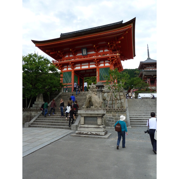 Picture Japan Kyoto Kiyomizu Dera Temple 2010-06 38 - Recreation Kiyomizu Dera Temple