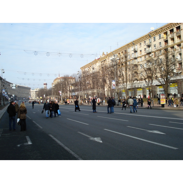 Picture Ukraine Kiev Kreschatyk Street 2007-03 24 - Center Kreschatyk Street