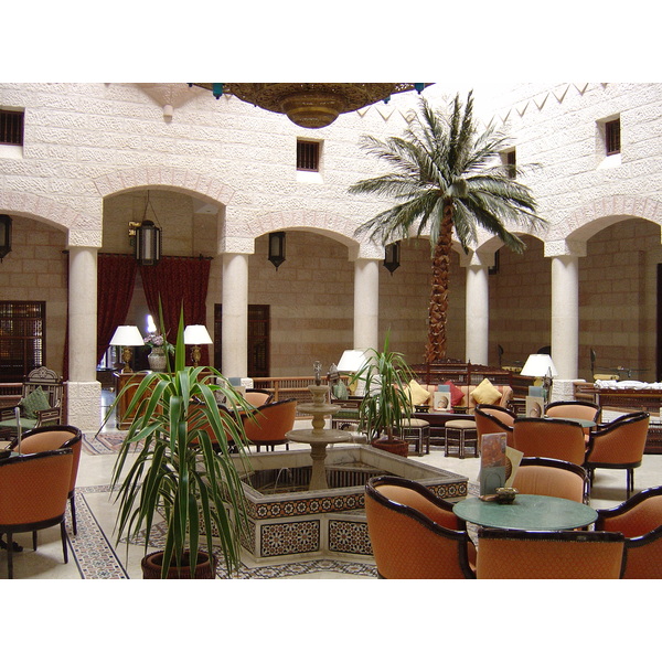 Picture Jordan Petra Movenpick Hotel 2004-10 29 - History Movenpick Hotel