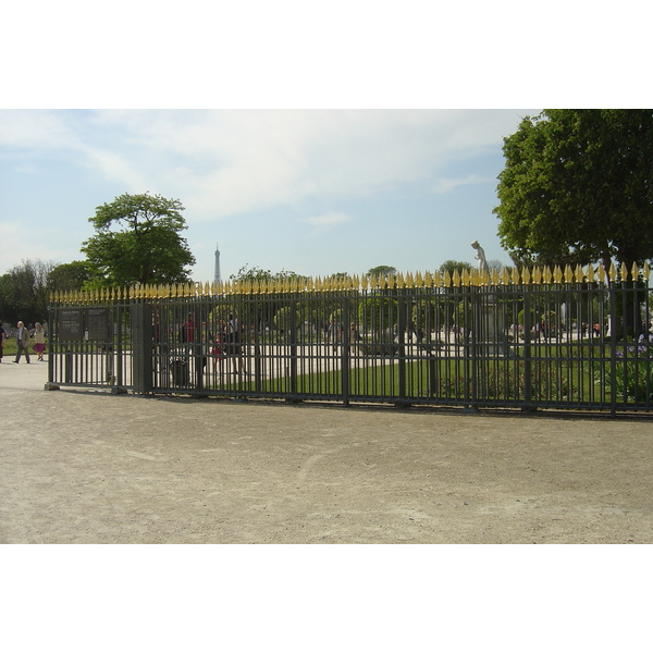 Picture France Paris Garden of Tuileries 2007-05 274 - Recreation Garden of Tuileries