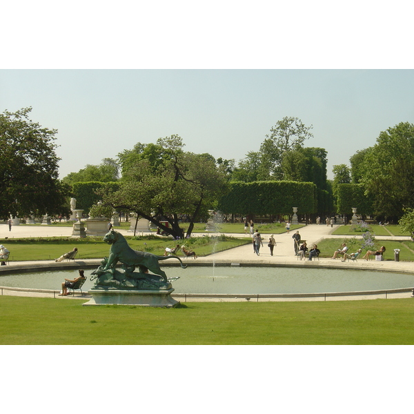 Picture France Paris Garden of Tuileries 2007-05 221 - History Garden of Tuileries