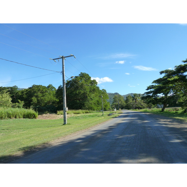 Picture New Caledonia Canala to La Foa road 2010-05 21 - Journey Canala to La Foa road