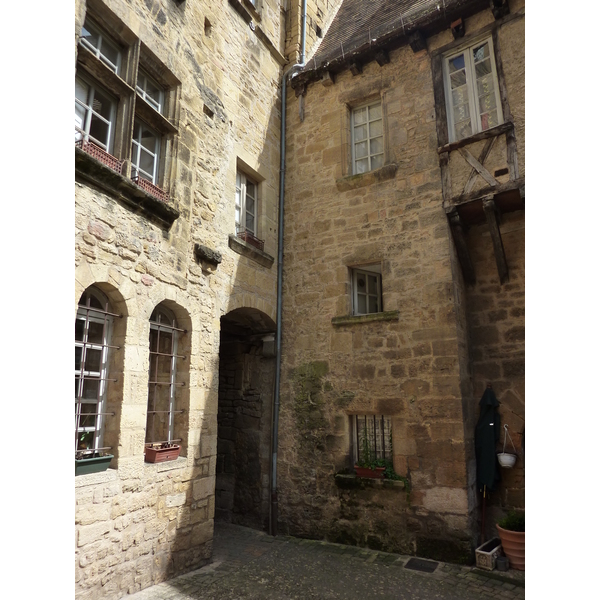 Picture France Sarlat la Caneda 2009-07 118 - History Sarlat la Caneda