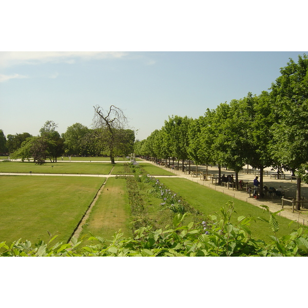 Picture France Paris Garden of Tuileries 2007-05 223 - Tours Garden of Tuileries