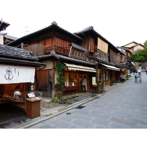 Picture Japan Kyoto Sannenzaka 2010-06 14 - Tour Sannenzaka