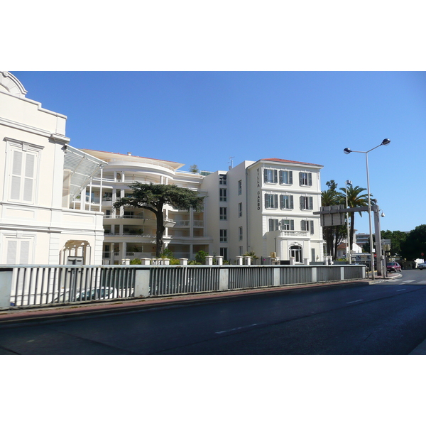 Picture France Cannes Boulevard du Ferrage 2008-03 11 - Tour Boulevard du Ferrage