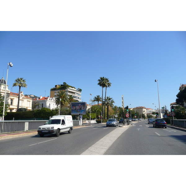 Picture France Cannes Boulevard du Ferrage 2008-03 25 - Recreation Boulevard du Ferrage