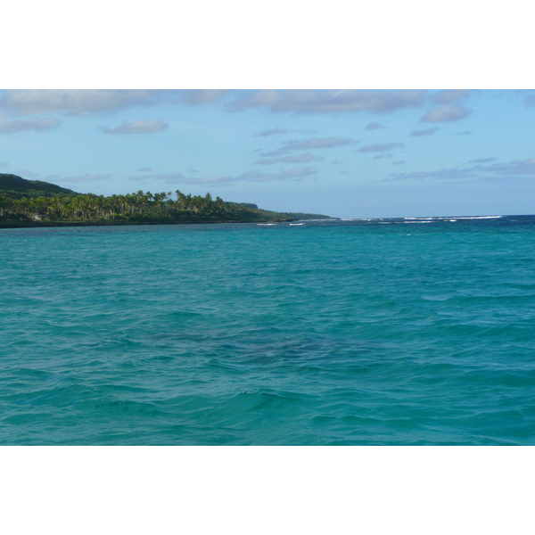 Picture New Caledonia Lifou Chateaubriant bay 2010-05 56 - Recreation Chateaubriant bay