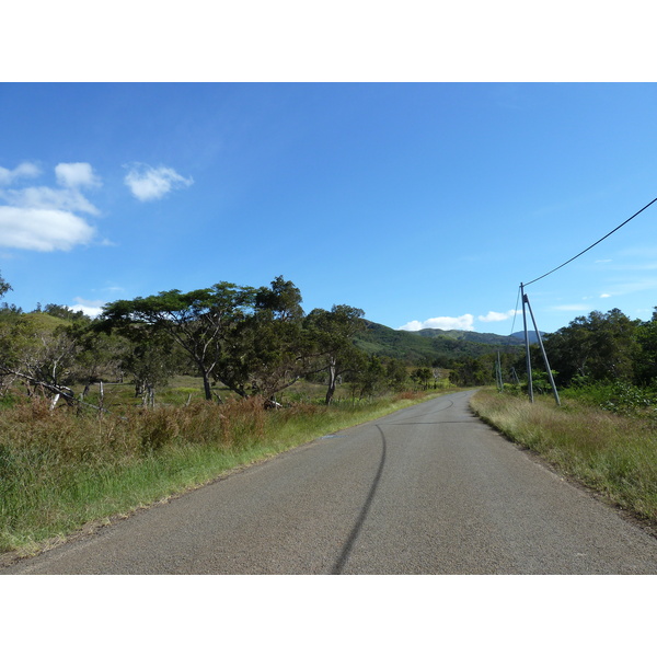 Picture New Caledonia Thio to Canala road 2010-05 3 - Center Thio to Canala road