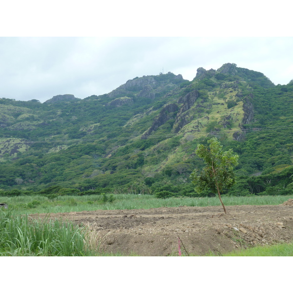 Picture Fiji Nadi to Lautoka road 2010-05 0 - Tours Nadi to Lautoka road