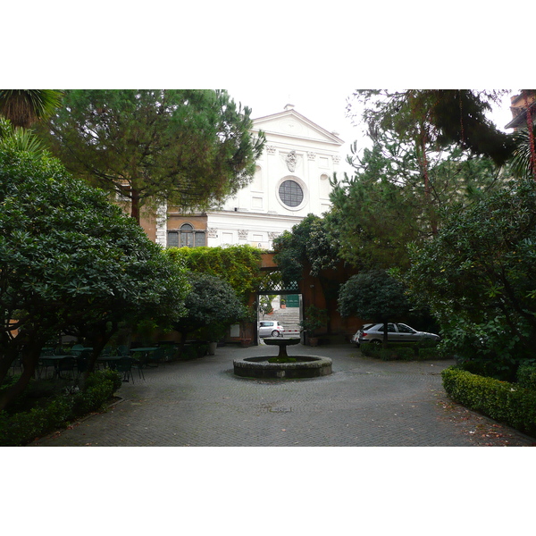 Picture Italy Rome Borgo Santo Spirito 2007-11 22 - Recreation Borgo Santo Spirito