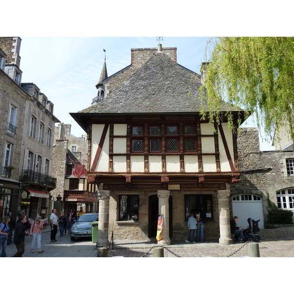 Picture France Dinan 2010-04 37 - Discovery Dinan