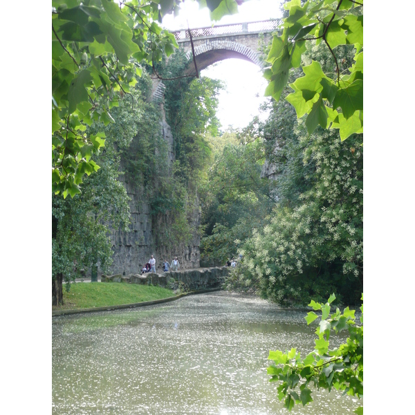 Picture France Paris Parc des Butes Chaumont 2007-08 138 - Discovery Parc des Butes Chaumont