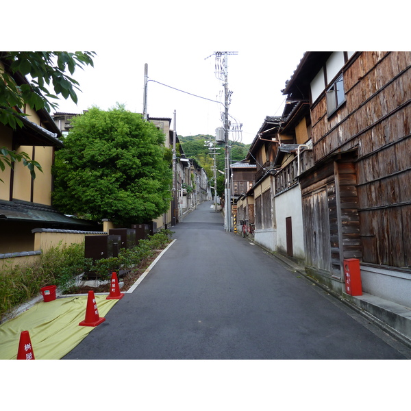 Picture Japan Kyoto Ninenzaka 2010-06 9 - Tours Ninenzaka