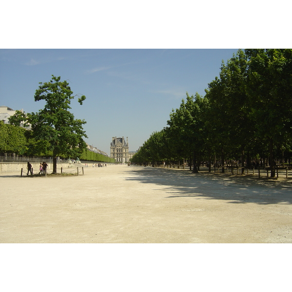 Picture France Paris Garden of Tuileries 2007-05 69 - Tours Garden of Tuileries