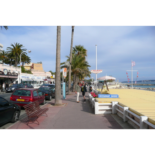 Picture France Cannes Plage du midi 2008-03 16 - Center Plage du midi