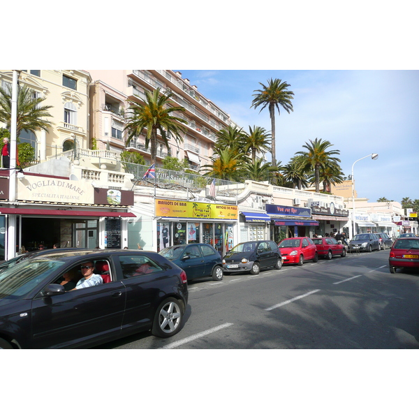 Picture France Cannes Plage du midi 2008-03 13 - History Plage du midi