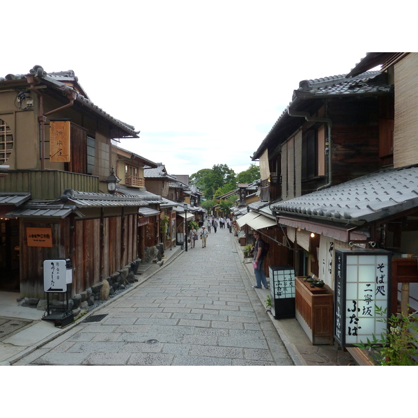 Picture Japan Kyoto Sannenzaka 2010-06 37 - Around Sannenzaka