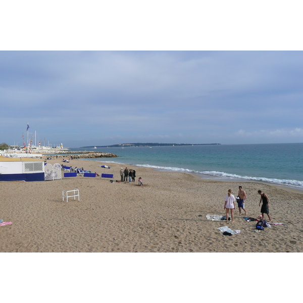 Picture France Cannes Plage du midi 2008-03 4 - Center Plage du midi