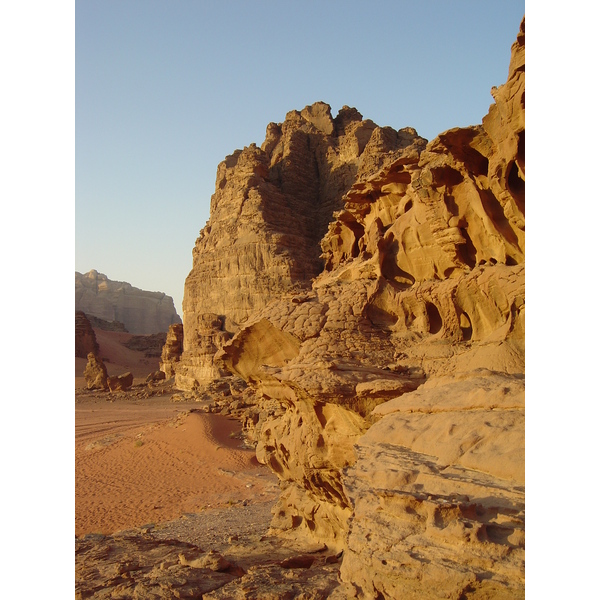 Picture Jordan Wadi Rum Desert 2004-10 47 - Discovery Wadi Rum Desert