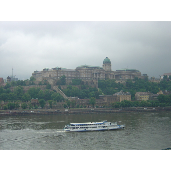 Picture Hungary Budapest 2004-05 257 - Discovery Budapest