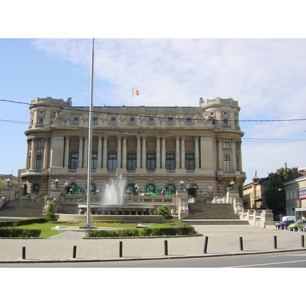 Picture Romania Bucharest 2003-10 83 - History Bucharest