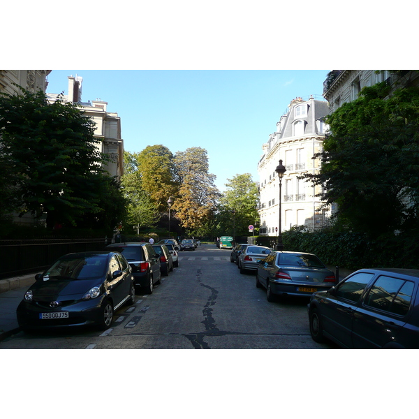 Picture France Paris 8th Arrondissement Rue Rembrandt 2007-09 30 - Recreation Rue Rembrandt