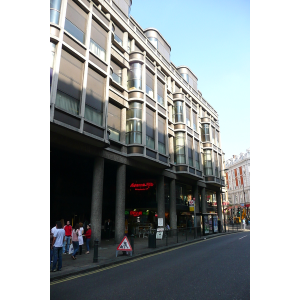 Picture United Kingdom London Shaftesbury Avenue 2007-09 17 - Center Shaftesbury Avenue