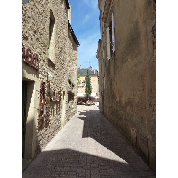 Picture France Sarlat la Caneda 2009-07 16 - History Sarlat la Caneda