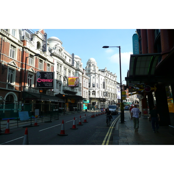 Picture United Kingdom London Shaftesbury Avenue 2007-09 70 - Around Shaftesbury Avenue