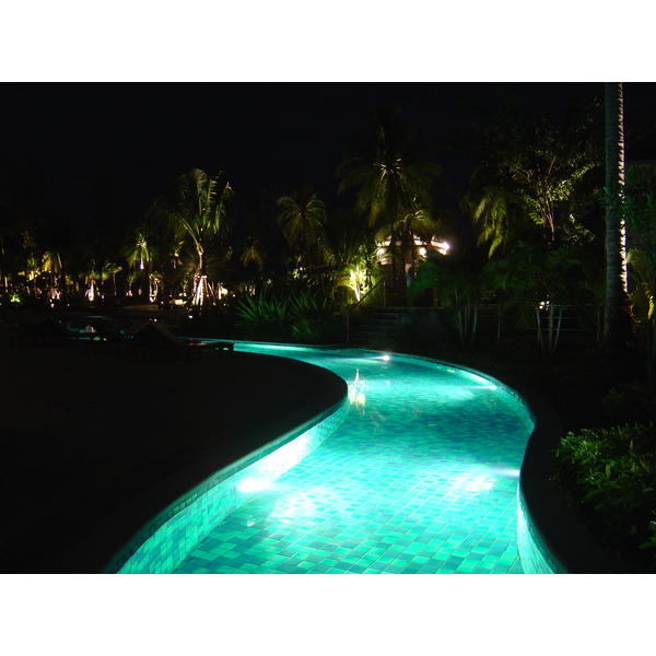 Picture Thailand Khao Lak Meridien Khao Lak Hotel By Night 2005-12 10 - Center By Night