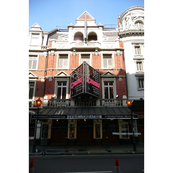 Picture United Kingdom London Shaftesbury Avenue 2007-09 64 - Tour Shaftesbury Avenue