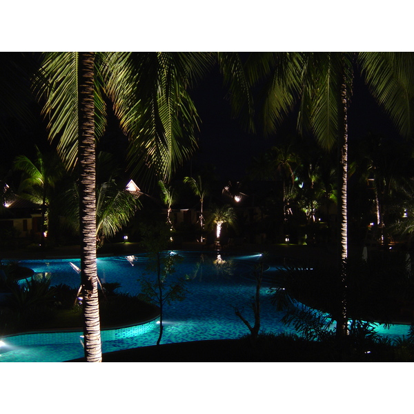 Picture Thailand Khao Lak Meridien Khao Lak Hotel By Night 2005-12 3 - History By Night