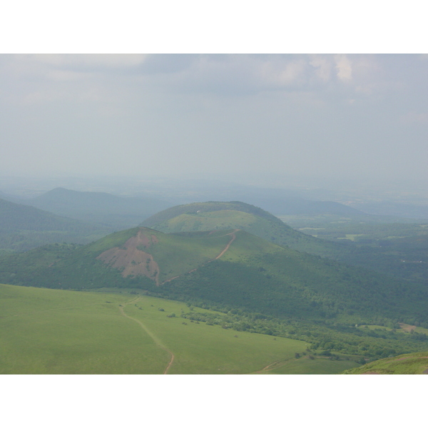 Picture France Puy de Dome 2003-05 30 - Tour Puy de Dome